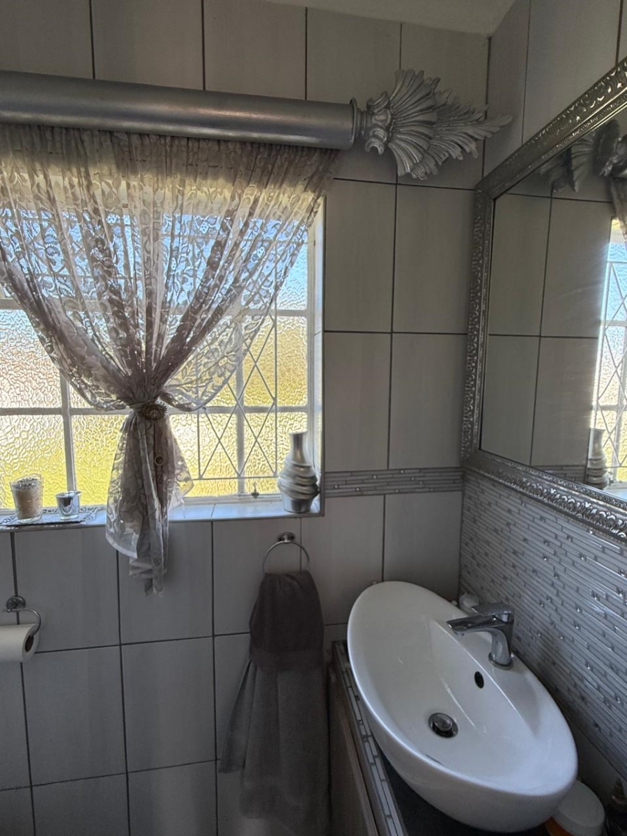 2 Bedroom Property for Sale in Aston Bay Eastern Cape